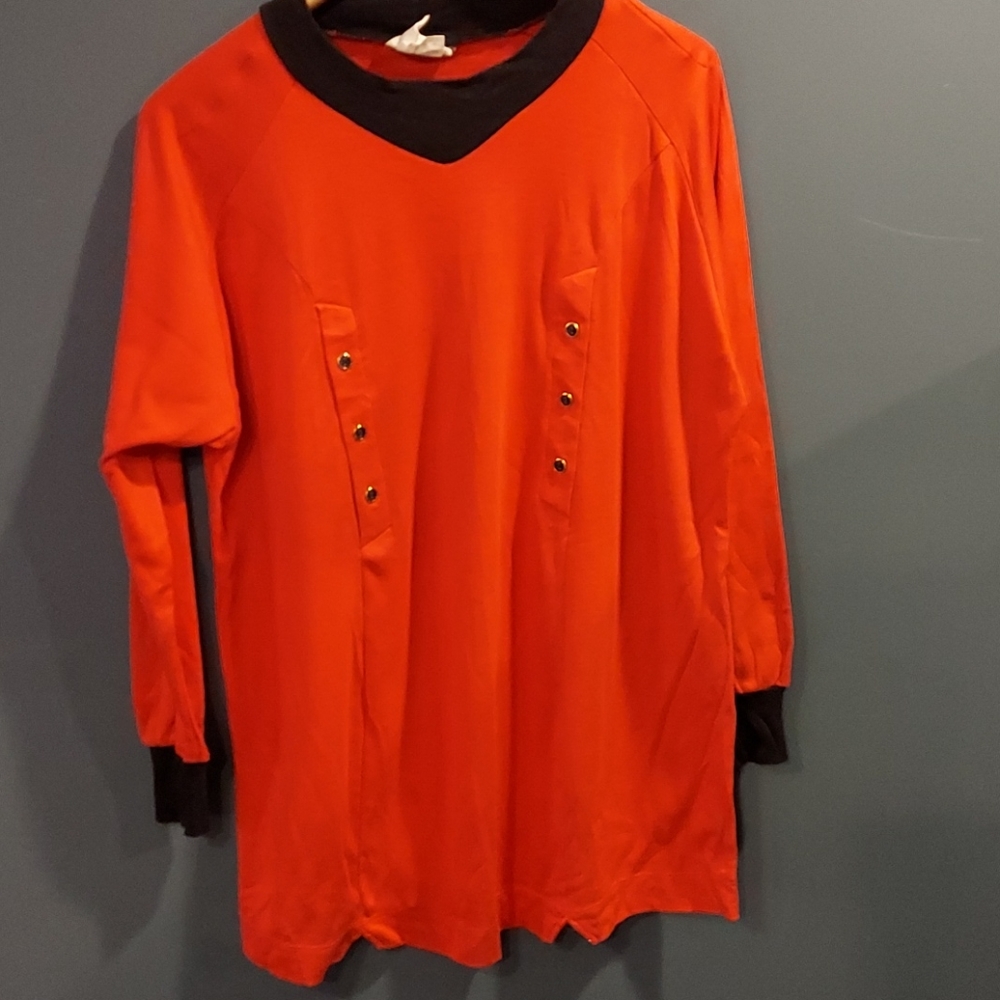 Japanese Weekend Red‎ Black Long Sleeve Nursing Top Medium